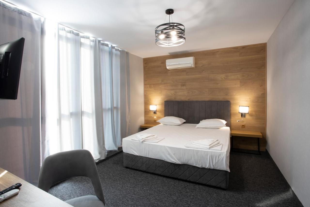 Hotel Avenue