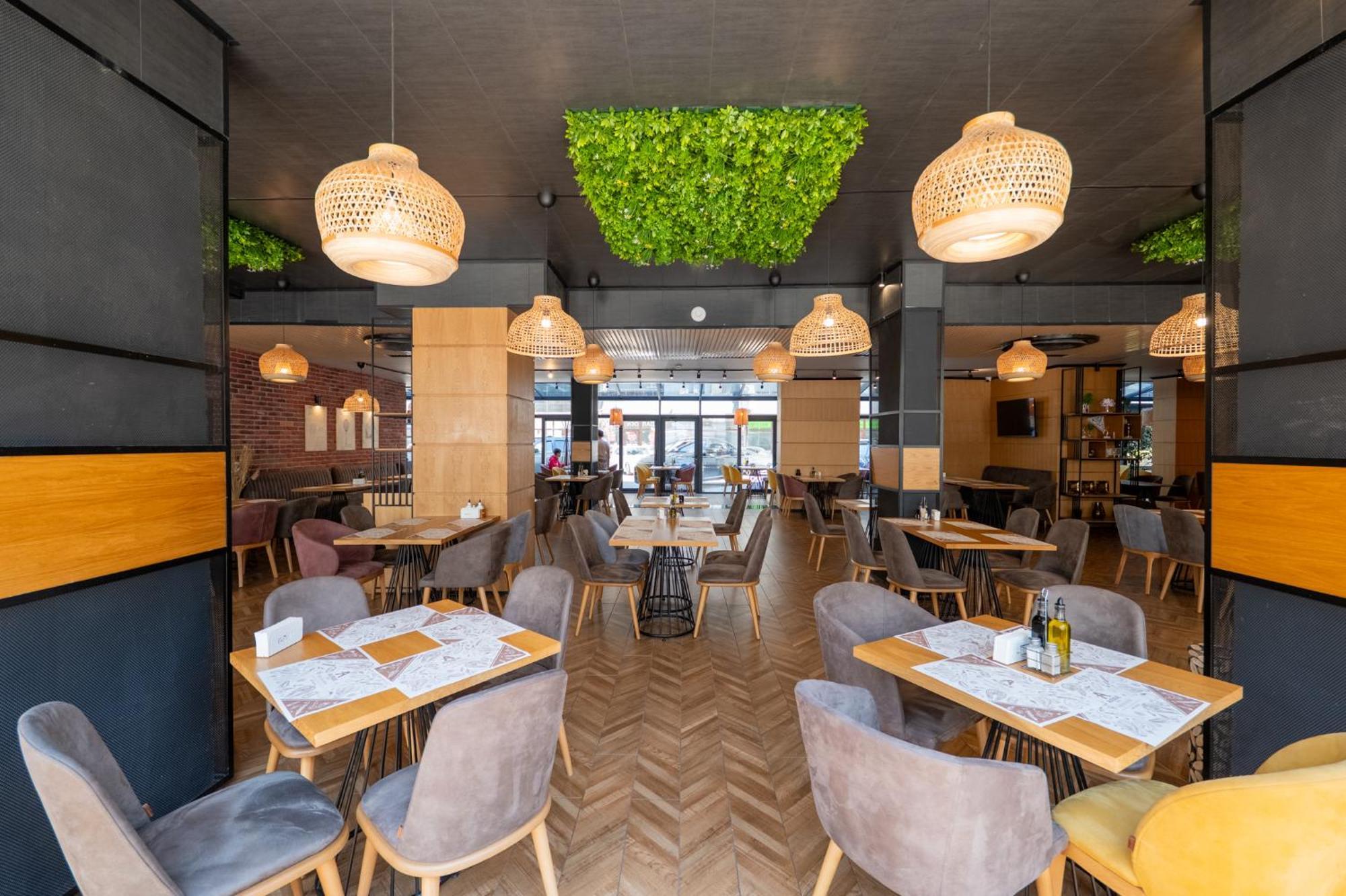 Avenue Deluxe Burgas City